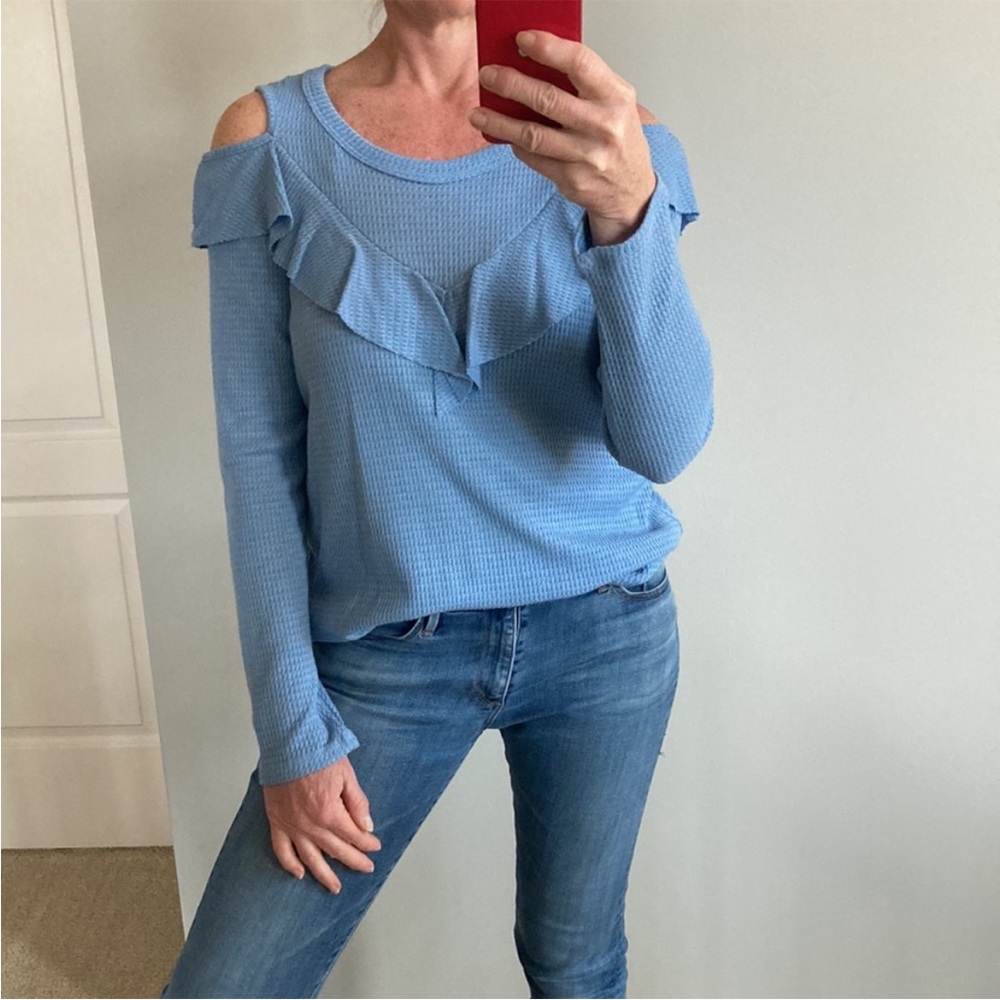 Women's Blue Ruffle Cold Shoulder Top - Picture 4 of 8
